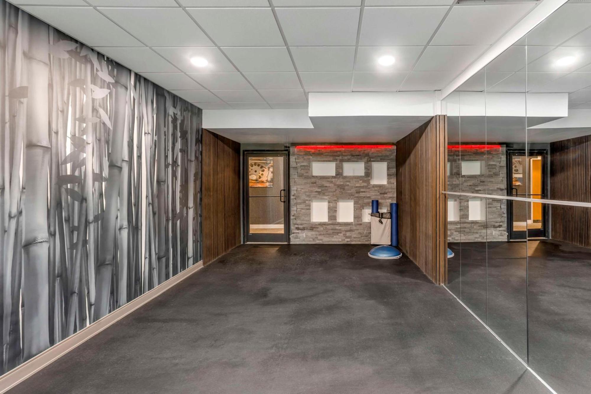 Best Western Plus Heritage Rail Inn & Suites York Εξωτερικό φωτογραφία