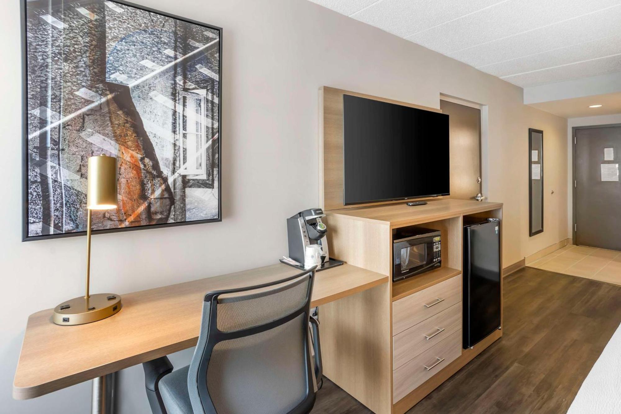 Best Western Plus Heritage Rail Inn & Suites York Εξωτερικό φωτογραφία