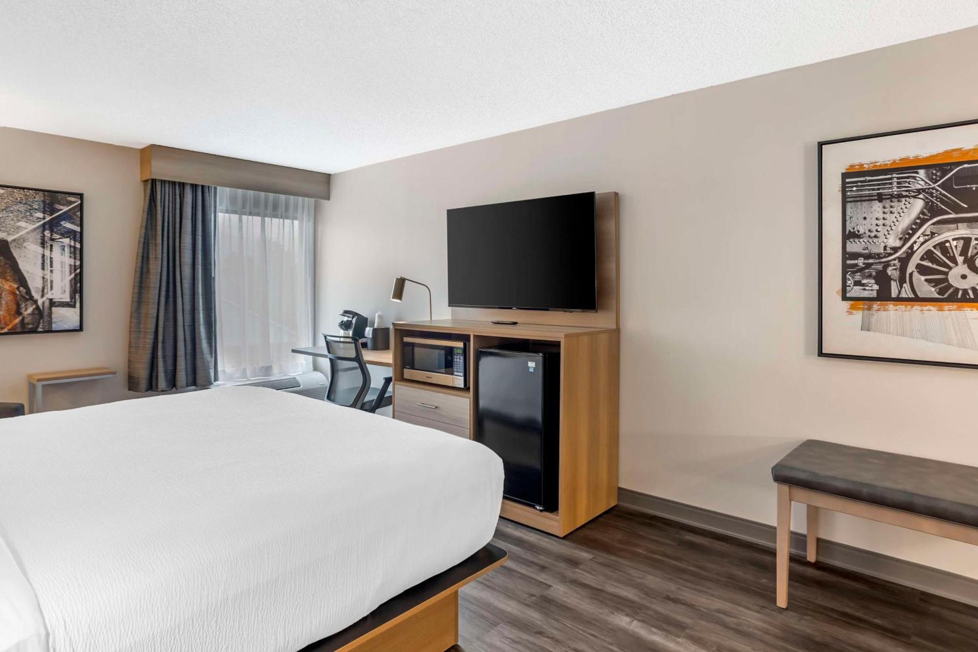 Best Western Plus Heritage Rail Inn & Suites York Εξωτερικό φωτογραφία