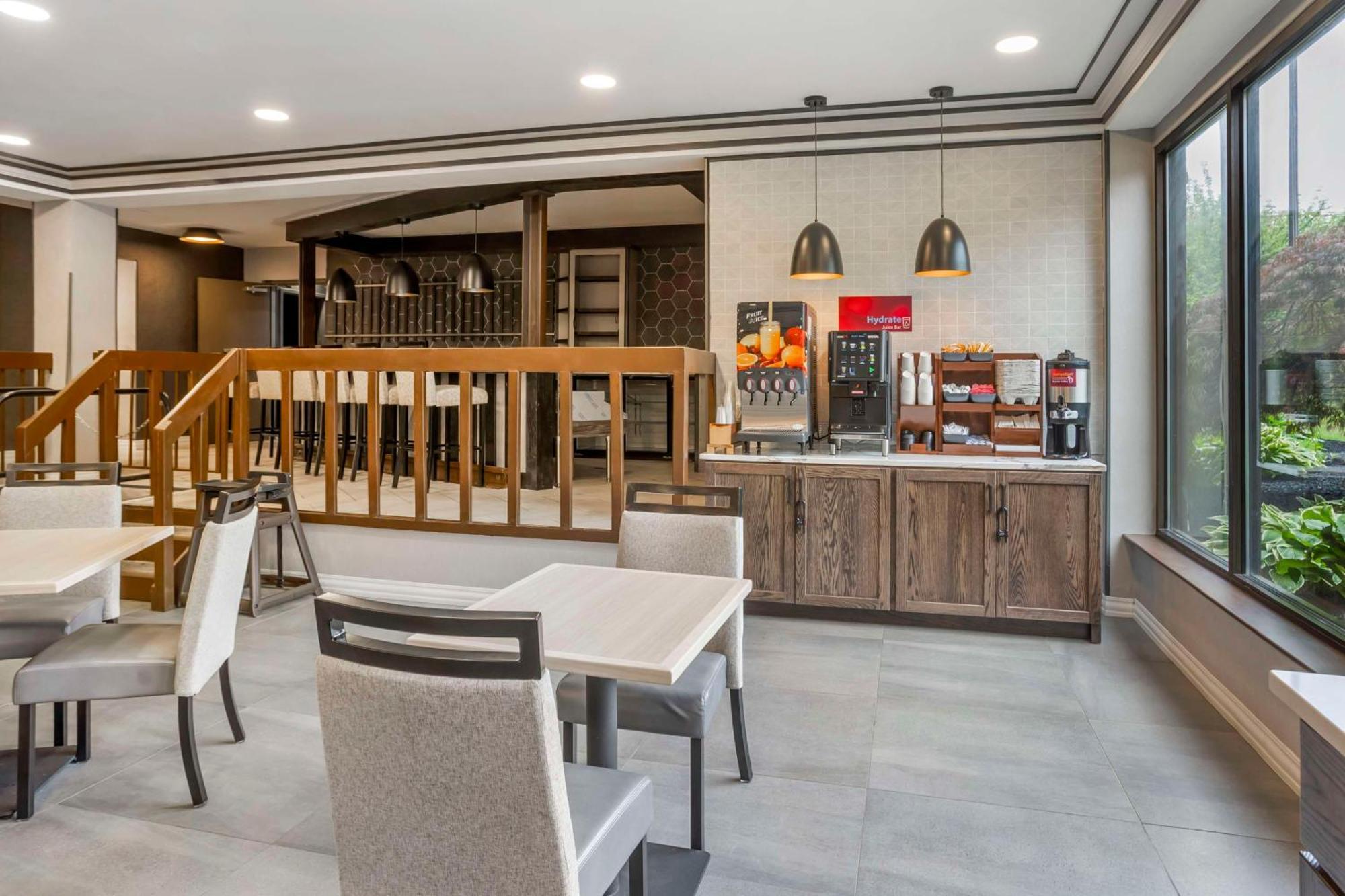 Best Western Plus Heritage Rail Inn & Suites York Εξωτερικό φωτογραφία