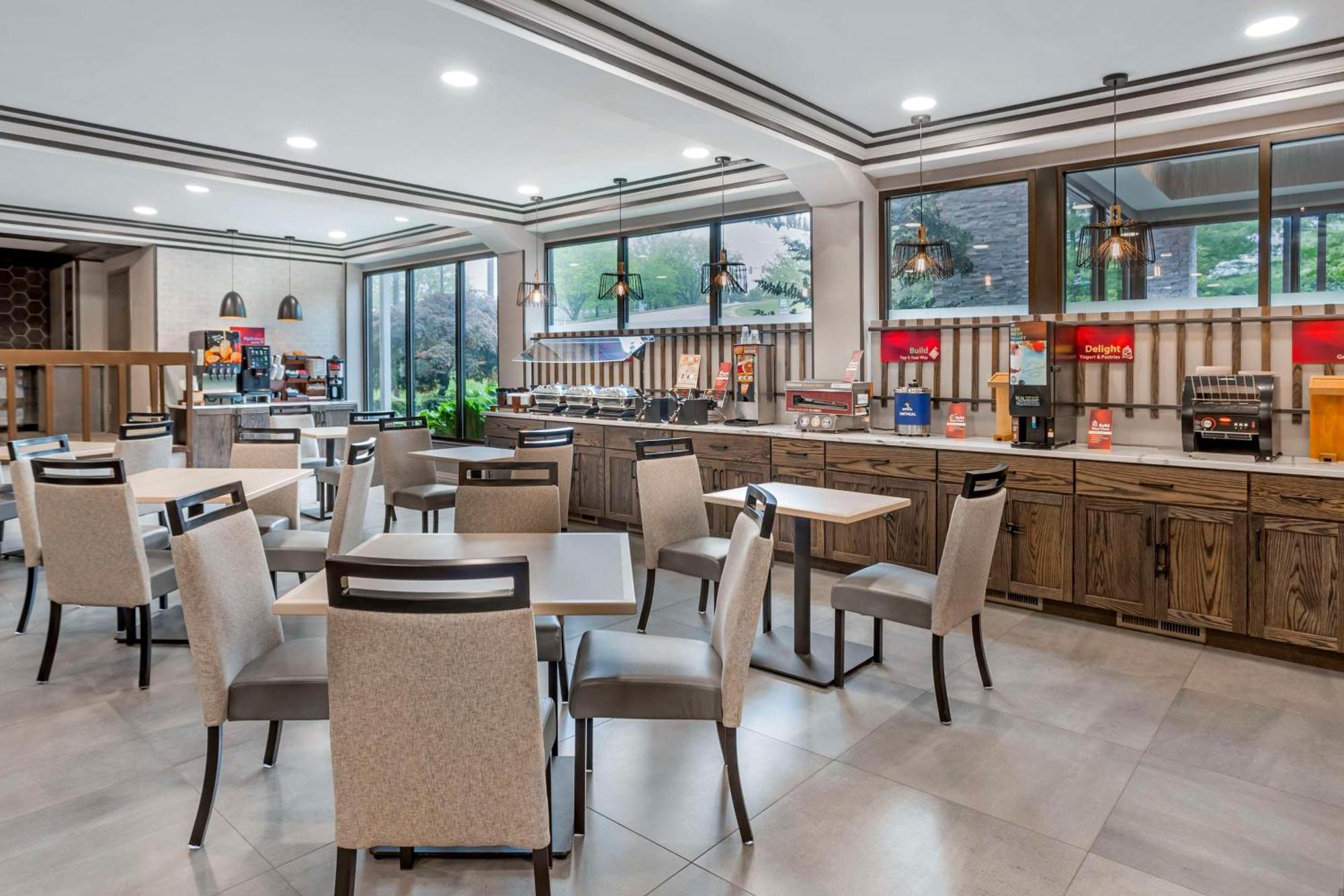 Best Western Plus Heritage Rail Inn & Suites York Εξωτερικό φωτογραφία
